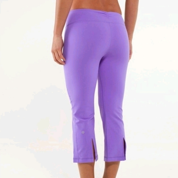 Lululemon Gather + Crow Crop Purple Leggings - Picture 1 of 10